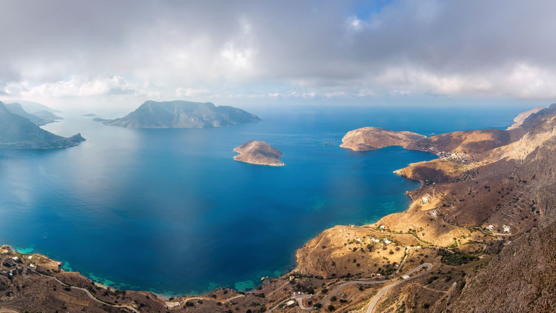 
View of the sea from high up
