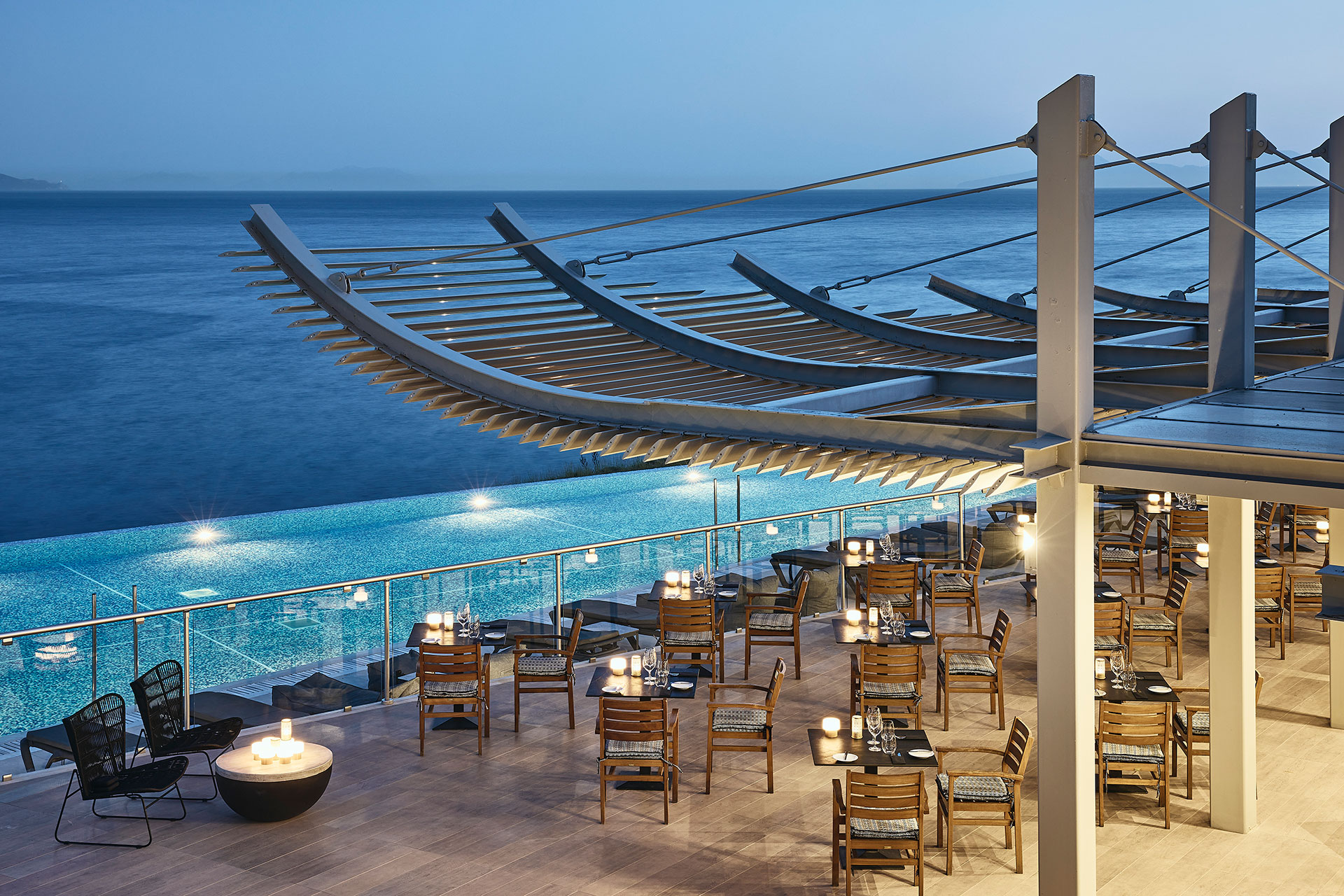 
A la carte area, tables and chairs