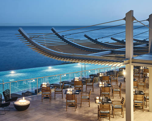 A la carte area, tables and chairs